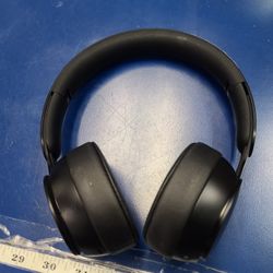 Beats Solo Pro  Headphones 