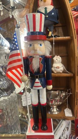 Uncle Sam nutcracker