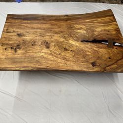BRAND NEW HANDCRAFTED LIVE EDGE COFFEE TABLE 