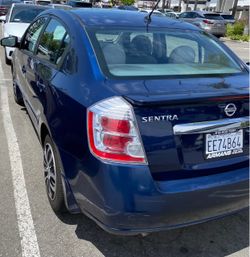 Nissan Sentra 2012