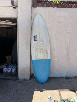 6’8 Anderson surfboard quad