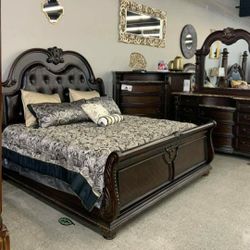 Cavalier Brown Sleigh Bedroom Set