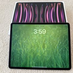 Apple iPad Pro 12.9" 6th Generation MNXR3LL/A (M2)  WiFi- Space Gray