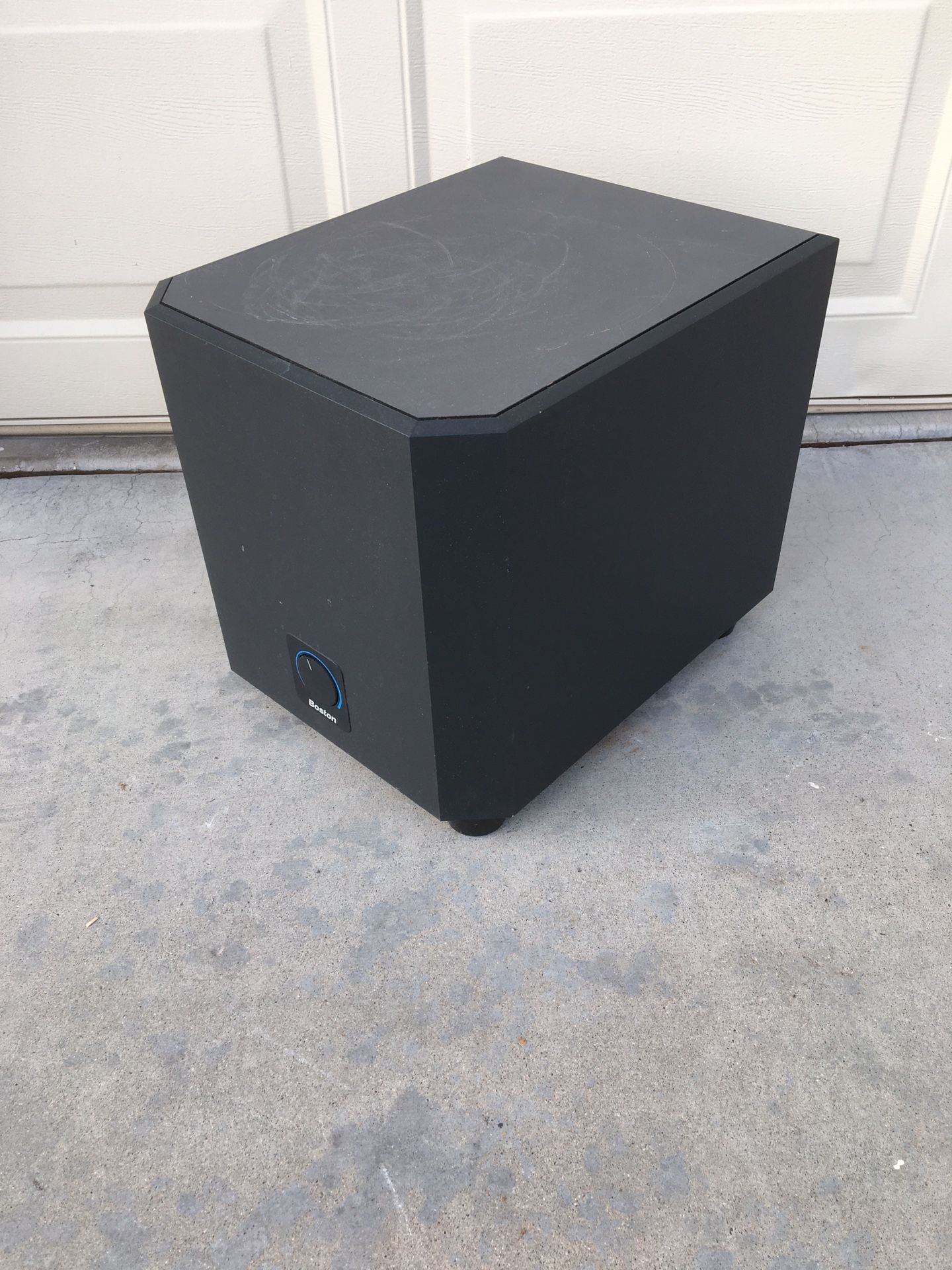 Boston Accoustics 10in Powered Subwoofer