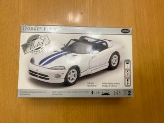Testors Dodge Viper RT/10 - 1:43 Scale Kit # 430020 - NEW Sealed