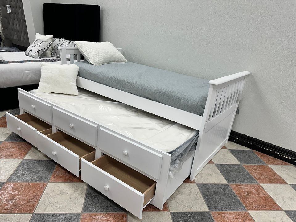 Day Bed ,trundle,storage Drawers