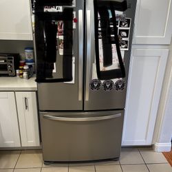 Broken Refrigerator For Parts