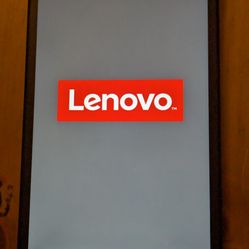 Lenovo Tablet With Charging/Display Dock