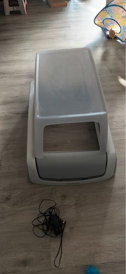 Pet safe cat liter box