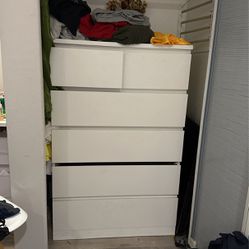 White Dresser (6 Drawers)
