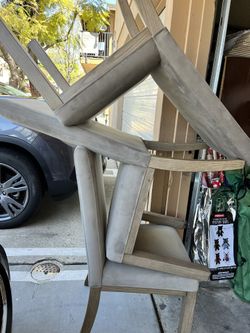 4 Chairs