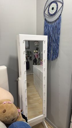 full body jewelry mirror