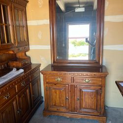 Side Table And Hangable Mirror 