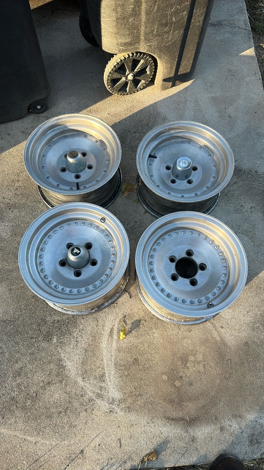 Rims  American racing 14x7