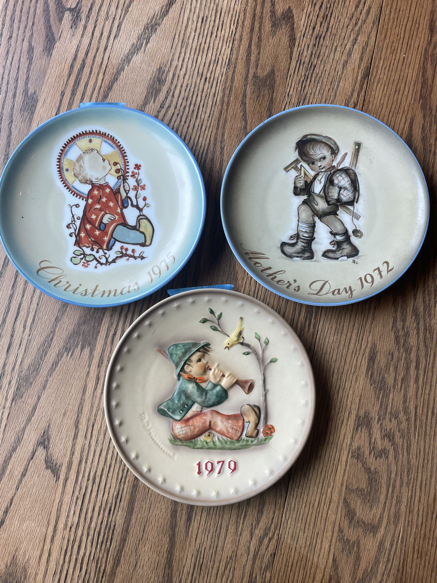 Vintage 1970’s Collector plates 