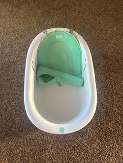 Frida Baby bath