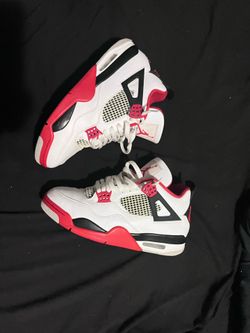 Jordan 4 fire red