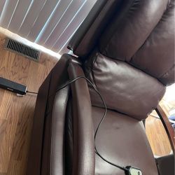 Pretty Brown Recliner Chair With Remote 