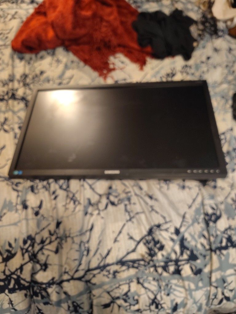 27 inch Samsung gaming Monitor S27E450