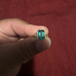 14k Natural Emerald Ring 