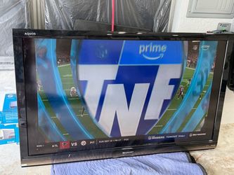 60 Sharp AQUOS Flat Screen LCD TV