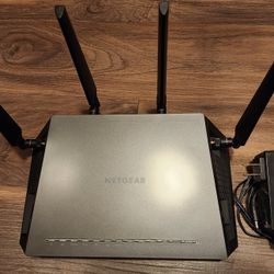 NETGEAR Nighthawk X4S AC2600 (Model R7800) WiFi Router -- LIKE NEW