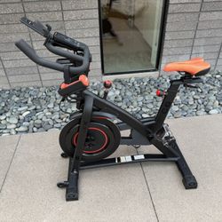 Bowflex C6 Spin Bike w/ Weights & Digital Console – Excellent Conditions 