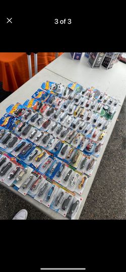 $2 Hot Wheels