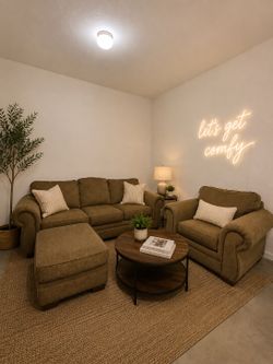 Brown Couch Set “Broyhill” 3-Piece: Sofa, Chair & Ottoman (FREE CURBSIDE DELIVERY AVAILABLE)