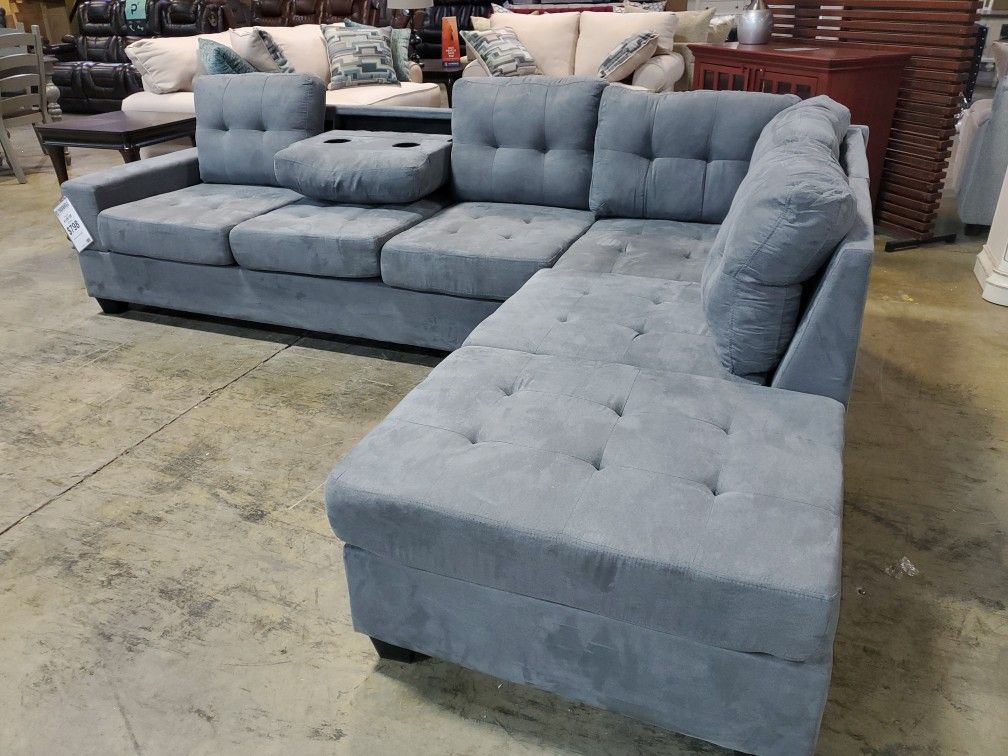 Reversible Chaise Sectional