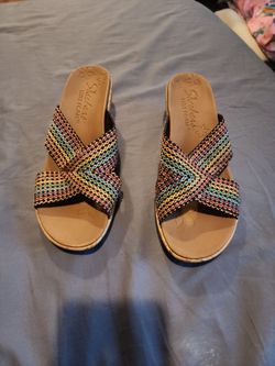Skechers Luxe Foam 