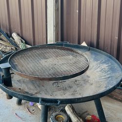 Outdoor Fire Pit With Grill