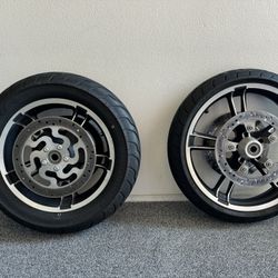 2019 OEM Harley Davidson Touring Wheels  