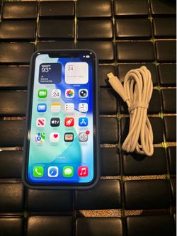 Unlocked iPhone 11 64 GB In Black