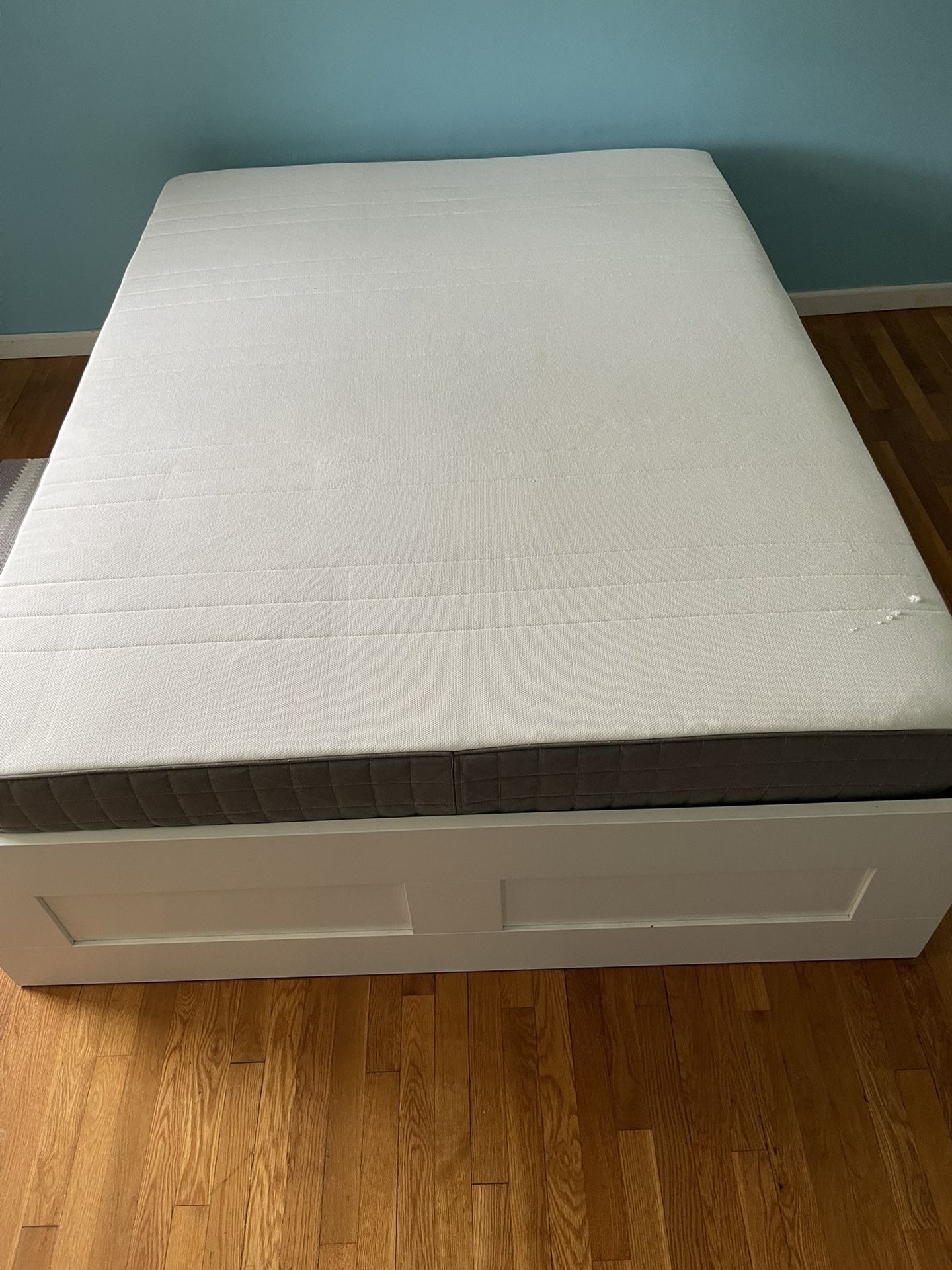 Queen Size Bed Frame With Storage and Mattress