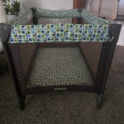 Cosco Baby Playard – Like New
