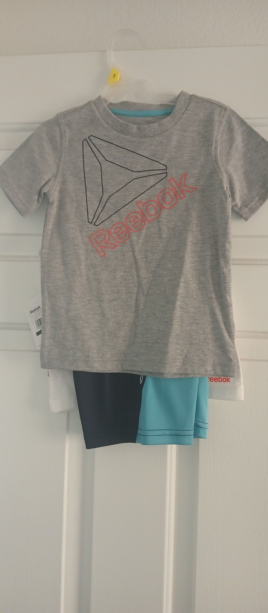 Boys 3t Reebok 3 piece Outfit