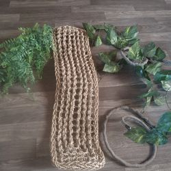 Bearded dragon hammock and accessories