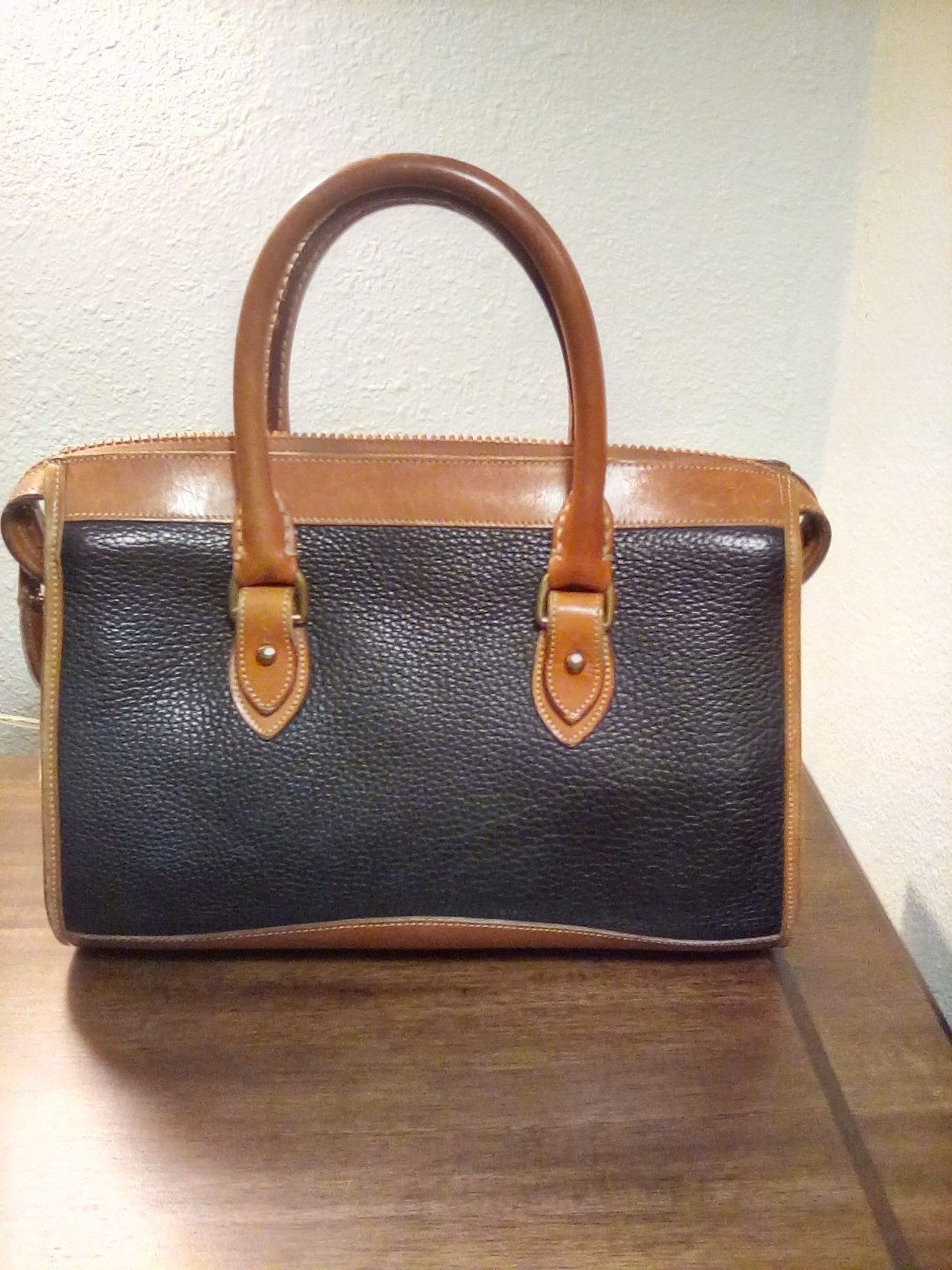 Vintage Dooney and Burke Leather Purse