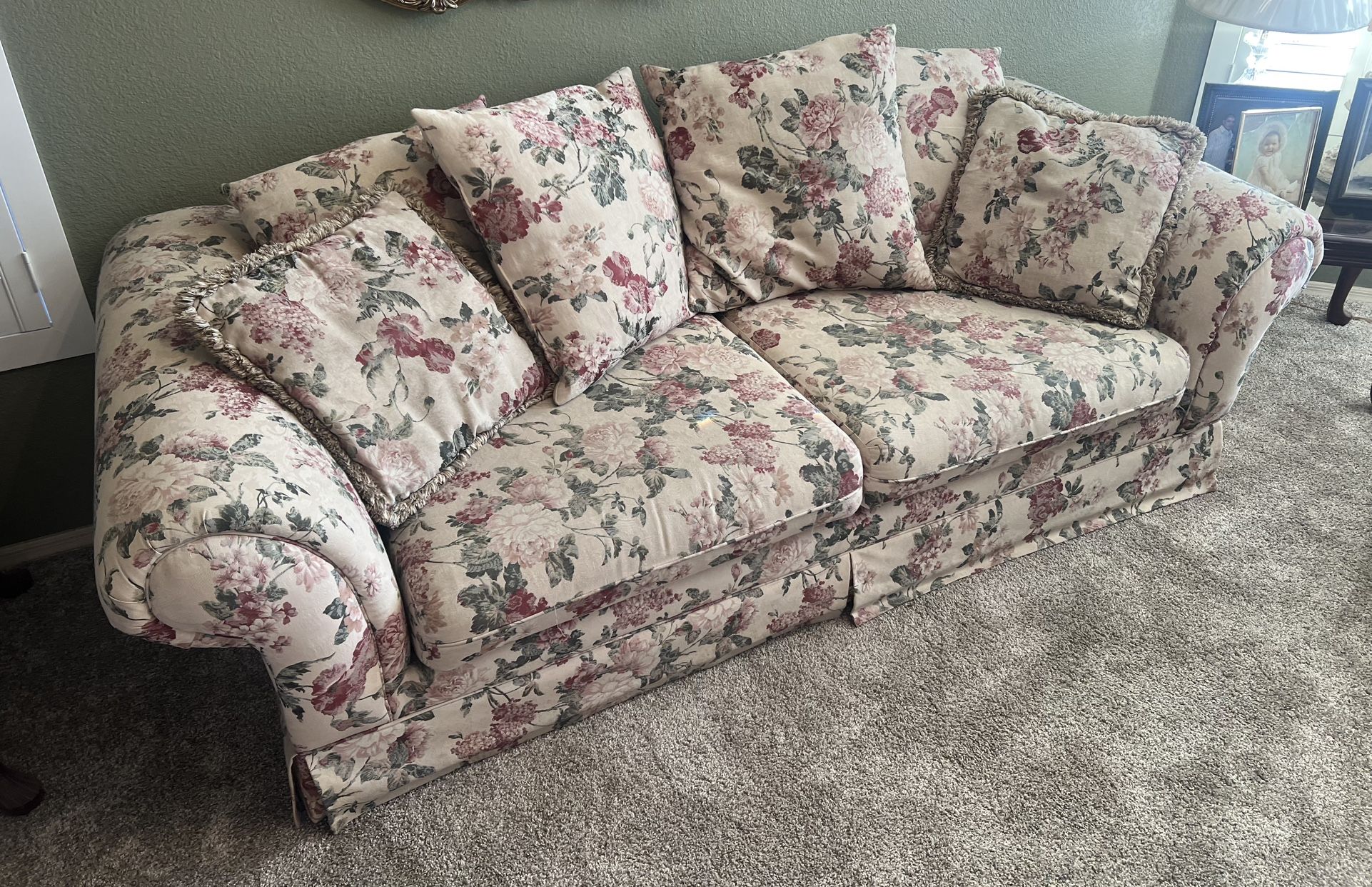 Couch & Love Seat