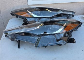 22-25 Toyota Corolla Cross Projector Headlights Luces Focos Micas Faros Faroles Headlamps