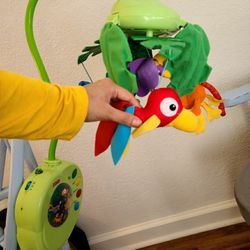 Rainforest classical music and interesting movement mobile
