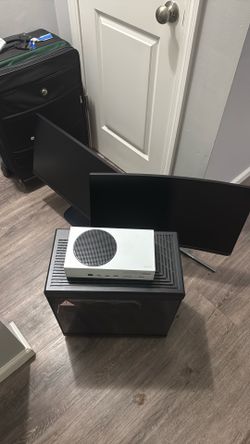 4070 PC, Xbox s series, and 2 monitors for sell