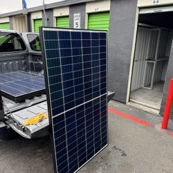 (3) RISEN SOLAR PANELS 290 WATTS $75 Each OBO