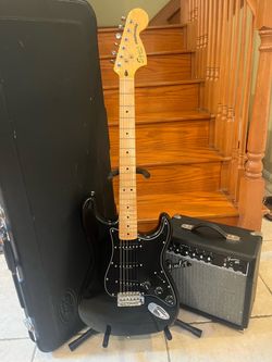 Squier Classic Vibe Stratocaster w/ Hardshell Case, Fender Amp
