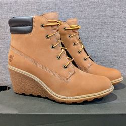 NEW Timberland Amston Wedge Boots