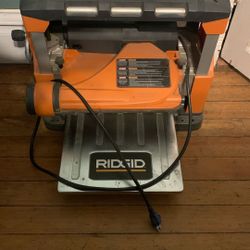 Ridgid 13” Thickness Planer, Model R4330
