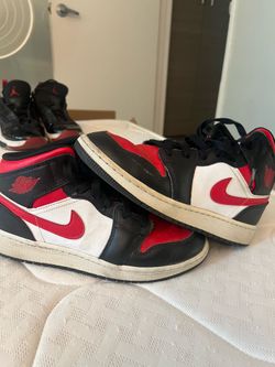 Jordan 1 shoes
