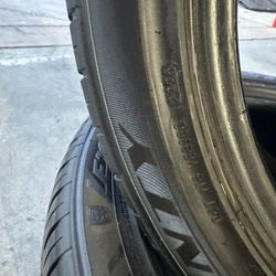 245/45/19 Lexani Tires