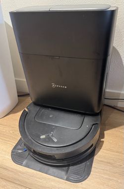 Ecovacs Robot Vacuum with Auto-Empty Base